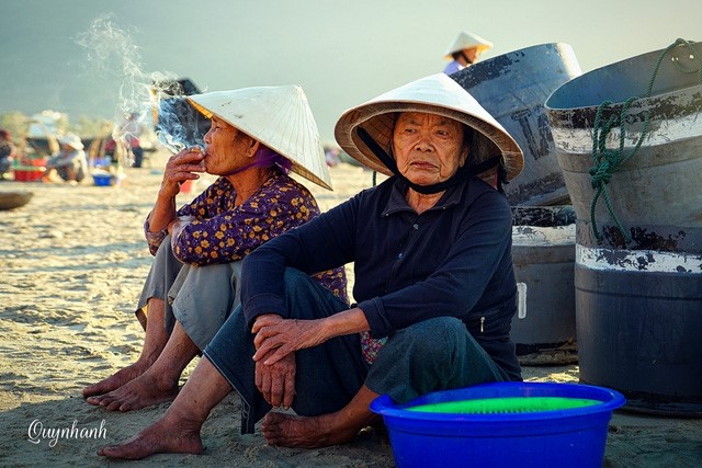 Hình ảnh bình minh trên bãi biển Mỹ Khê Đà Nẵng